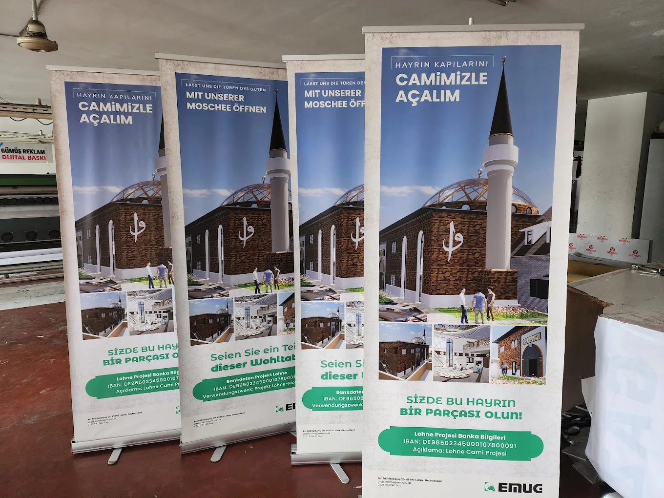 Roll-up banner